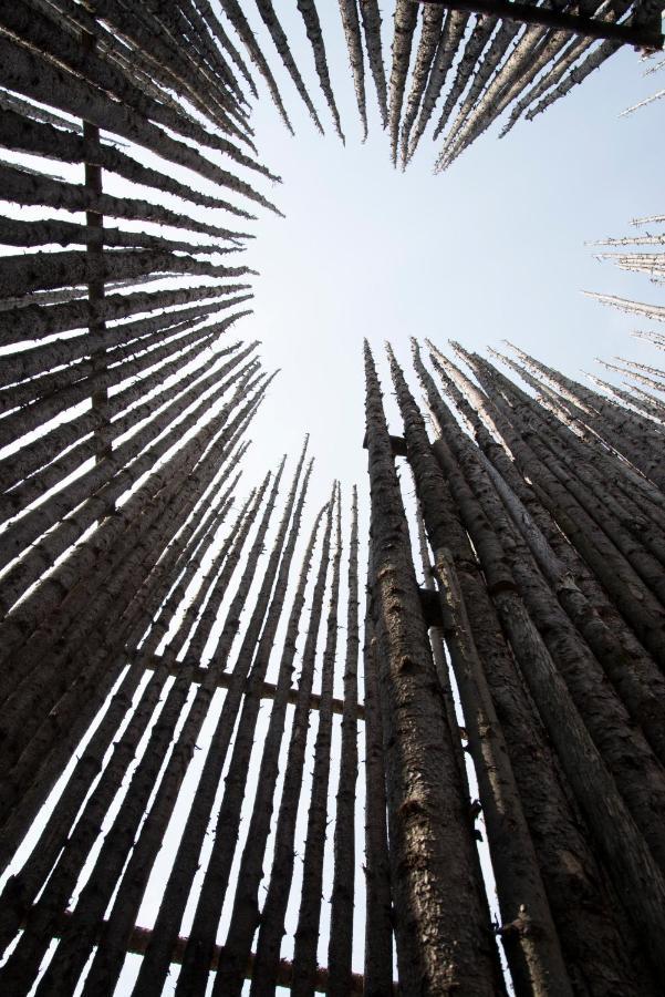 Hotel-Musee Premieres Nations Wendake Exterior photo